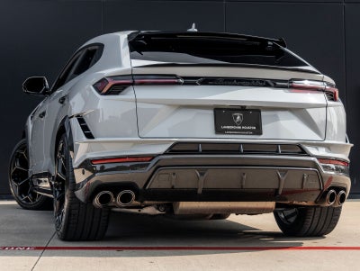2024 Lamborghini Urus Performante