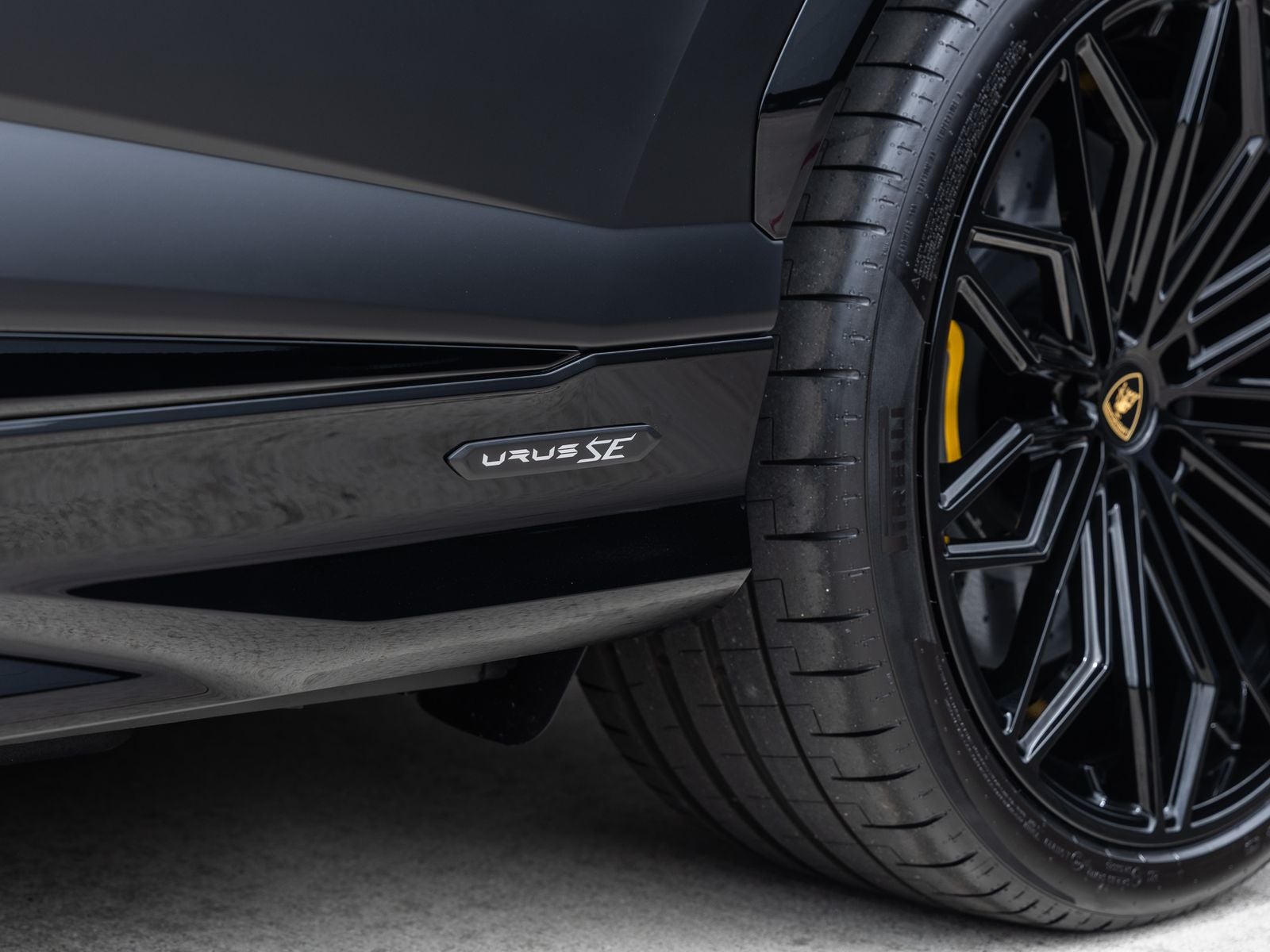 2026 Lamborghini Urus SE