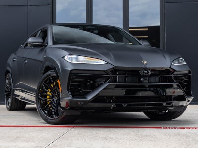 2026 Lamborghini Urus SE