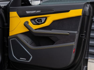 2026 Lamborghini Urus SE
