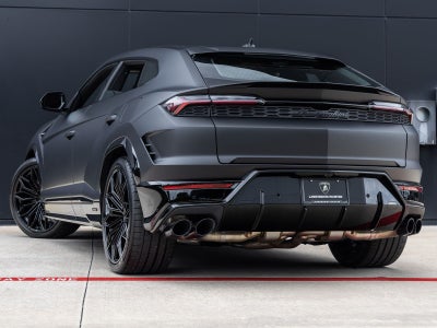 2026 Lamborghini Urus SE