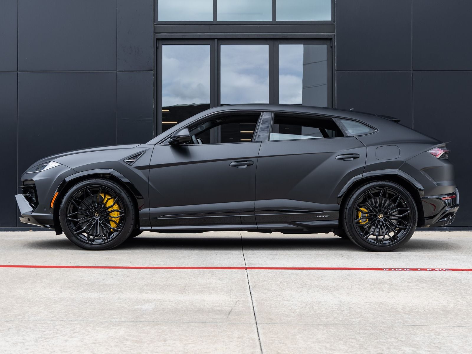 2026 Lamborghini Urus SE