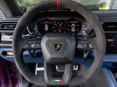 2026 Lamborghini Urus SE