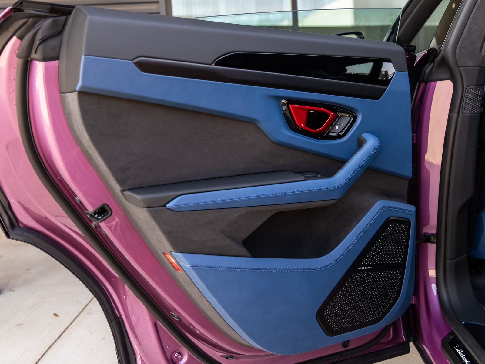 2026 Lamborghini Urus SE
