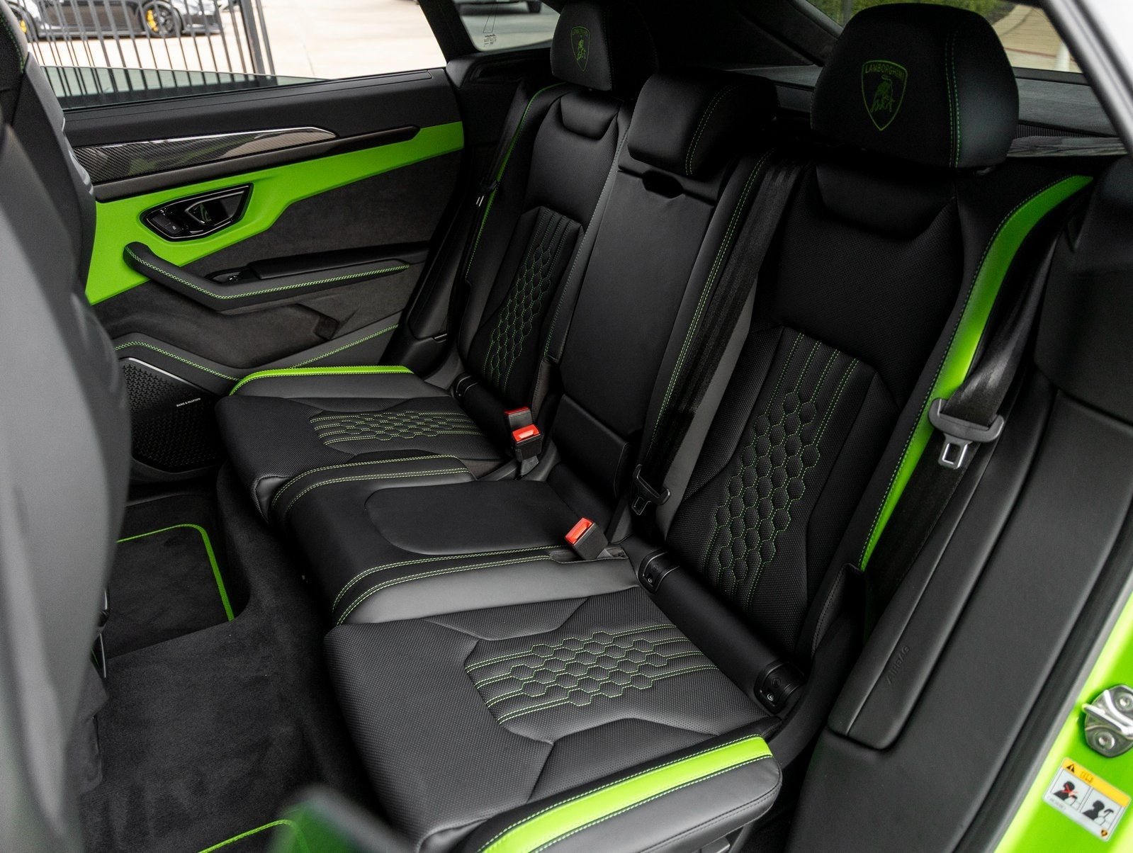 2025 Lamborghini Urus SE