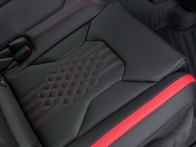 2025 Lamborghini Urus SE