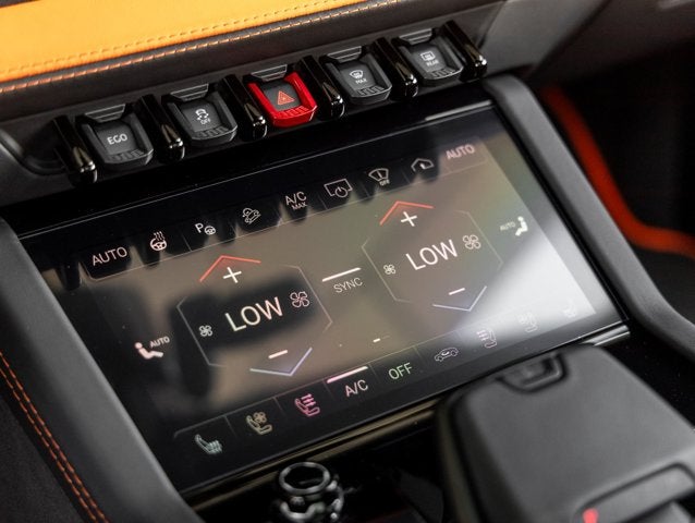 2026 Lamborghini Urus SE