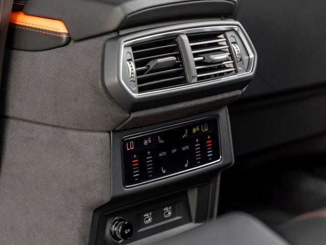 2026 Lamborghini Urus SE