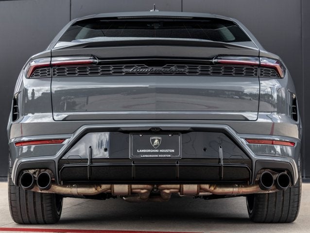 2026 Lamborghini Urus SE