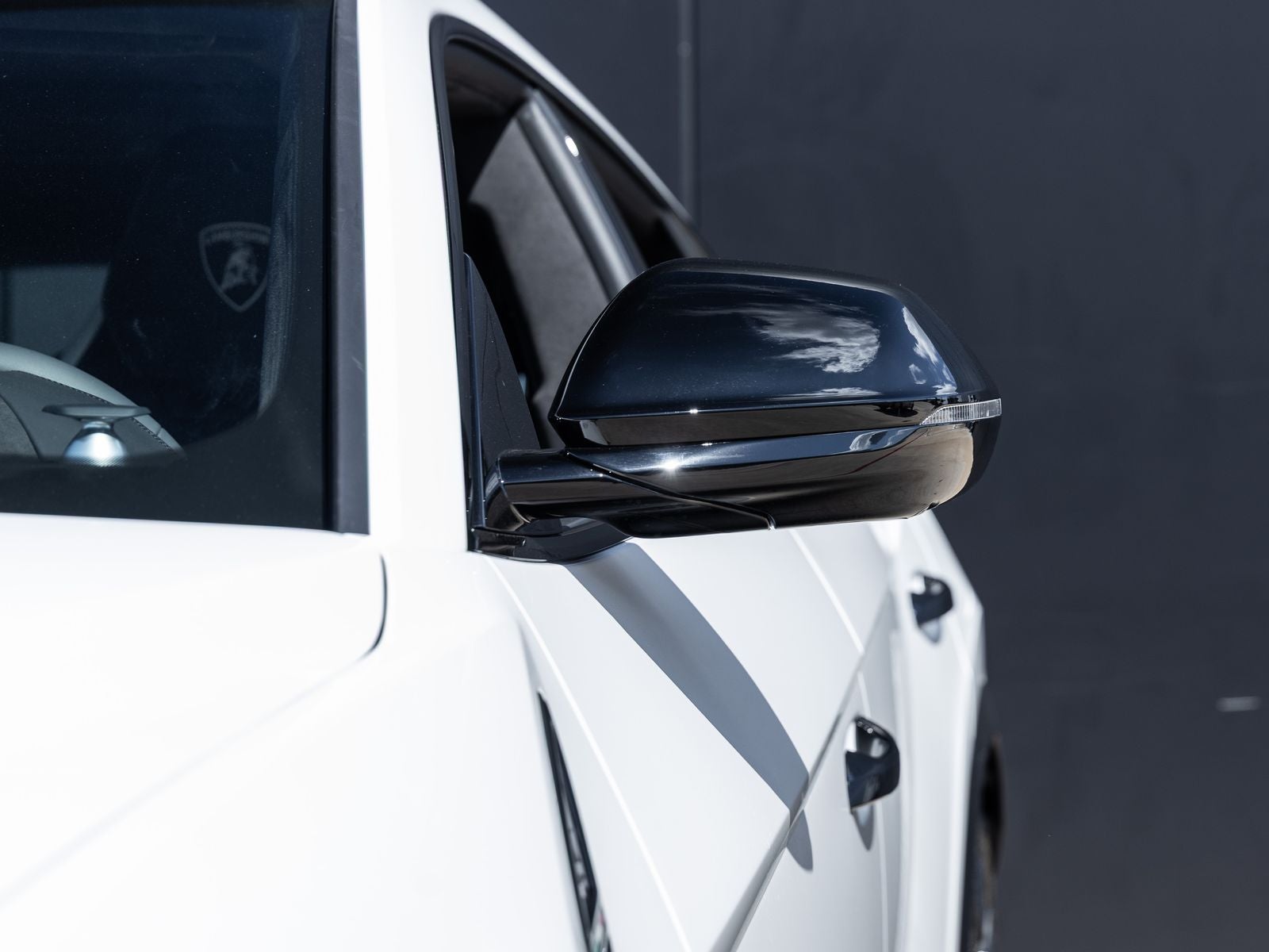 2025 Lamborghini Urus SE