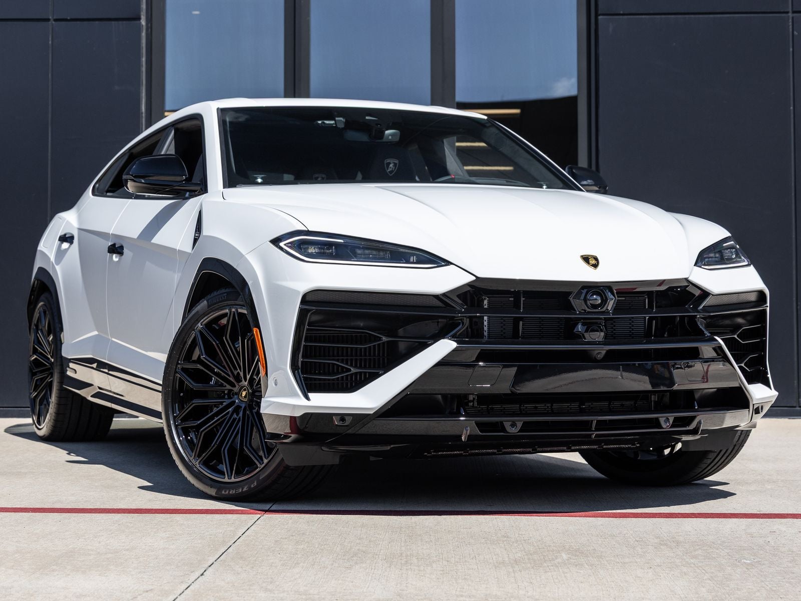 2025 Lamborghini Urus SE