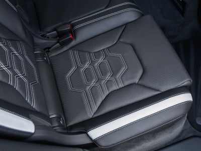 2025 Lamborghini Urus SE