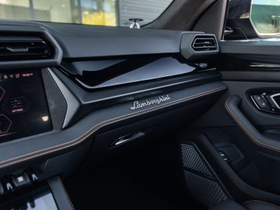 2026 Lamborghini Urus SE