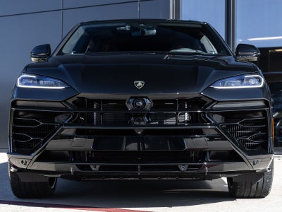 2026 Lamborghini Urus SE