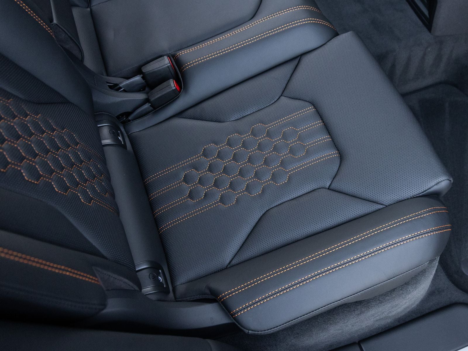 2026 Lamborghini Urus SE