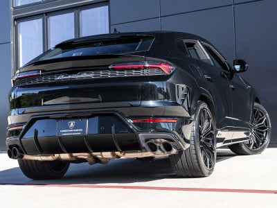2026 Lamborghini Urus SE