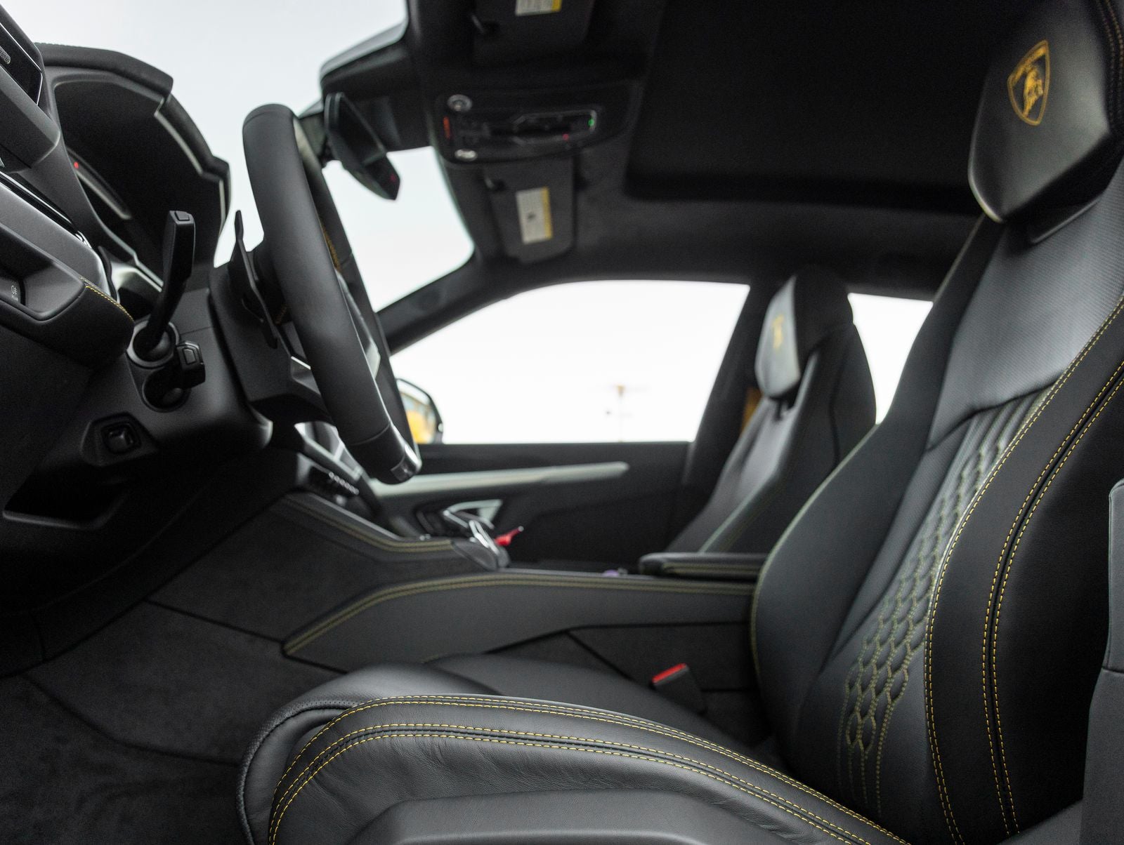 2026 Lamborghini Urus SE