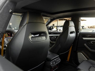 2026 Lamborghini Urus SE