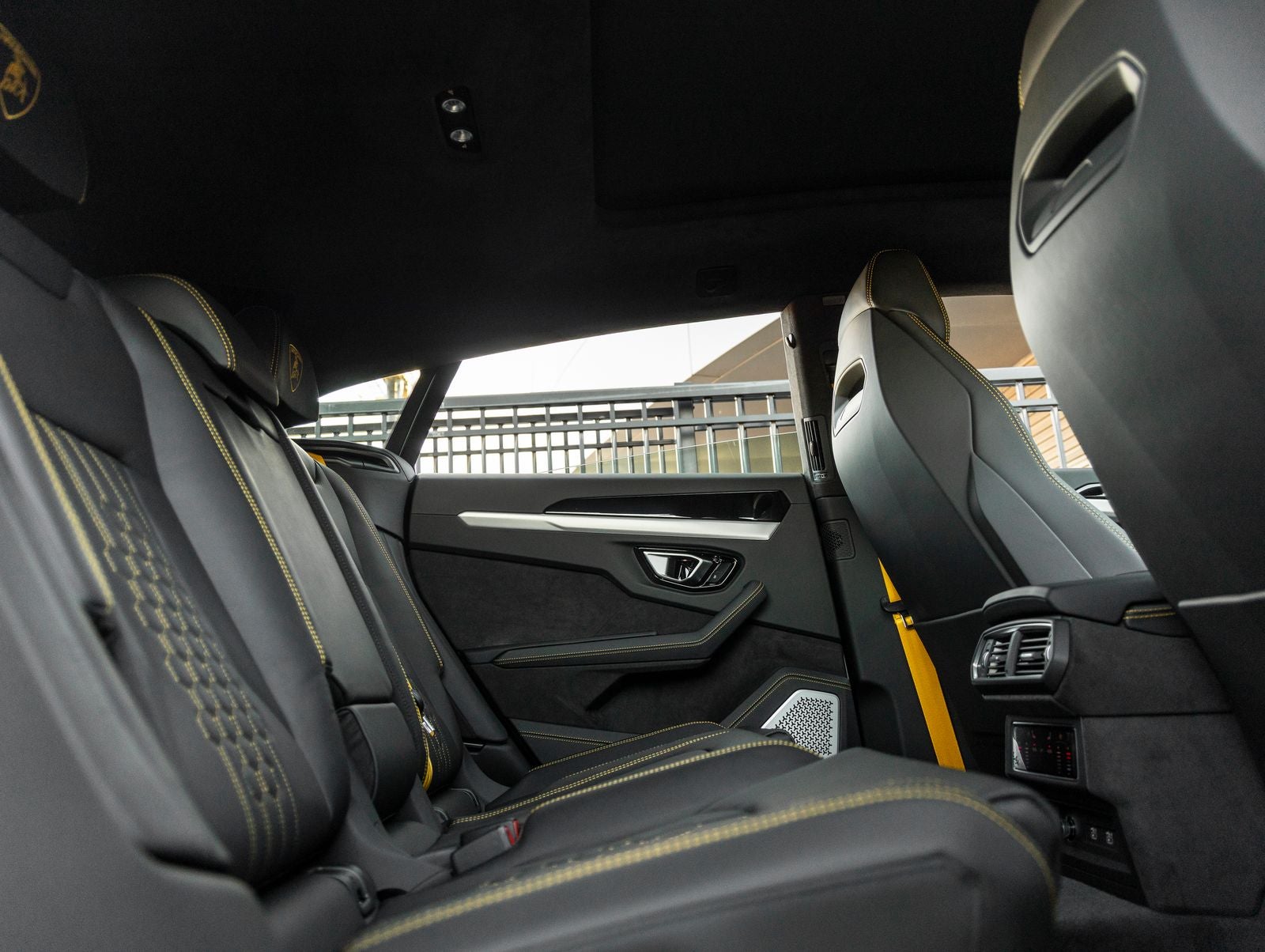 2026 Lamborghini Urus SE