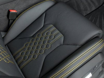 2026 Lamborghini Urus SE