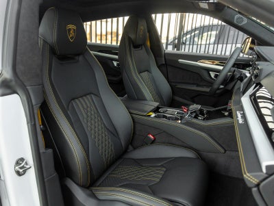 2026 Lamborghini Urus SE