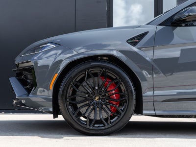 2026 Lamborghini Urus SE