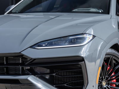 2026 Lamborghini Urus SE