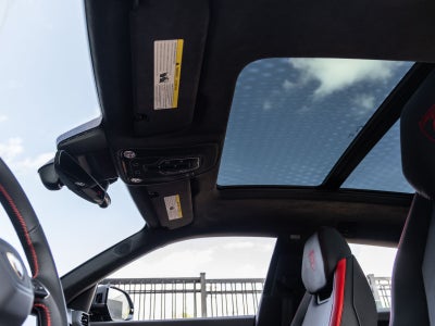 2026 Lamborghini Urus SE
