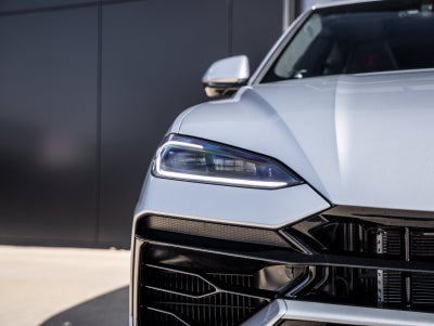 2026 Lamborghini Urus SE