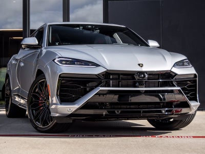 2026 Lamborghini Urus SE