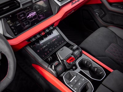 2026 Lamborghini Urus SE