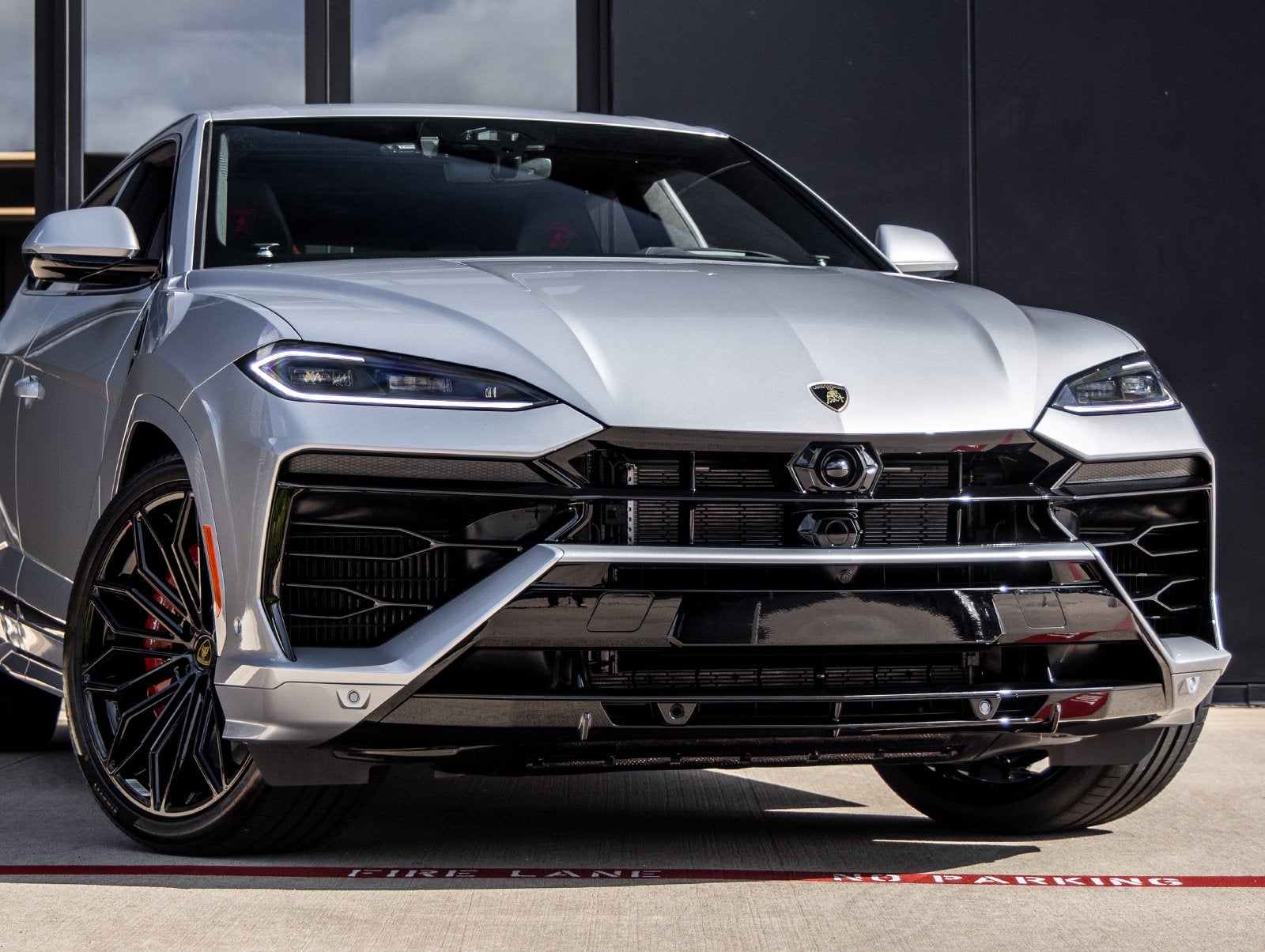 2026 Lamborghini Urus SE