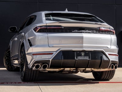 2026 Lamborghini Urus SE