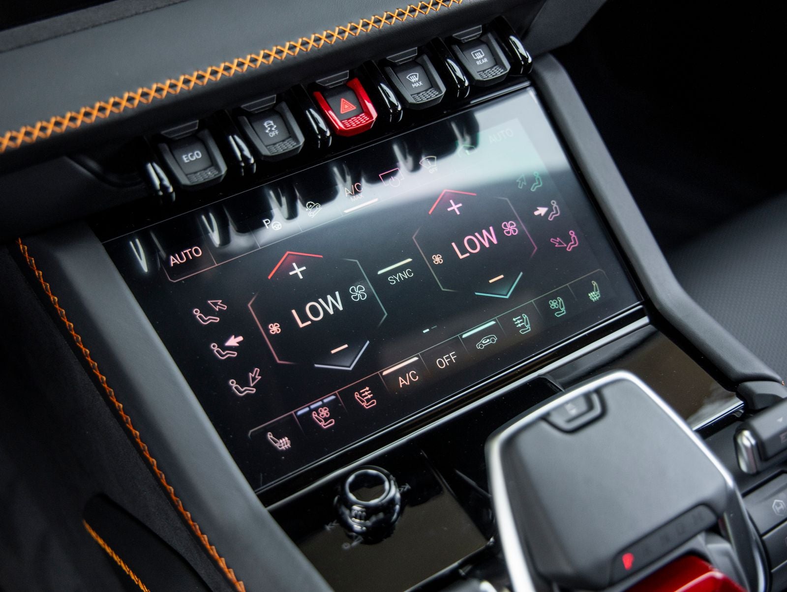 2026 Lamborghini Urus SE