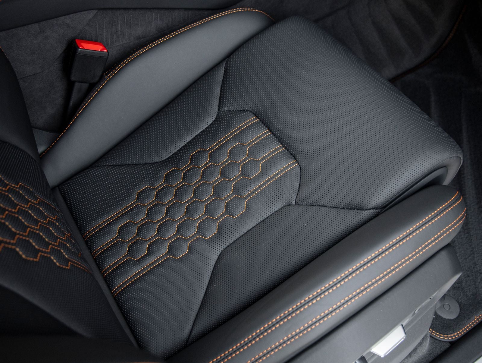 2026 Lamborghini Urus SE