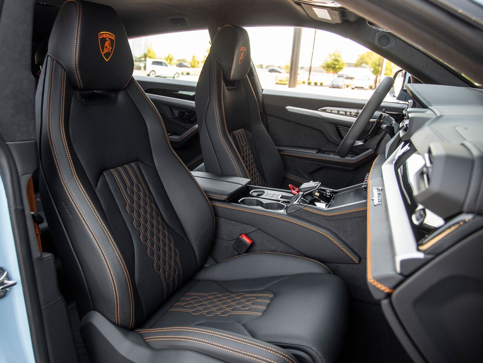 2026 Lamborghini Urus SE