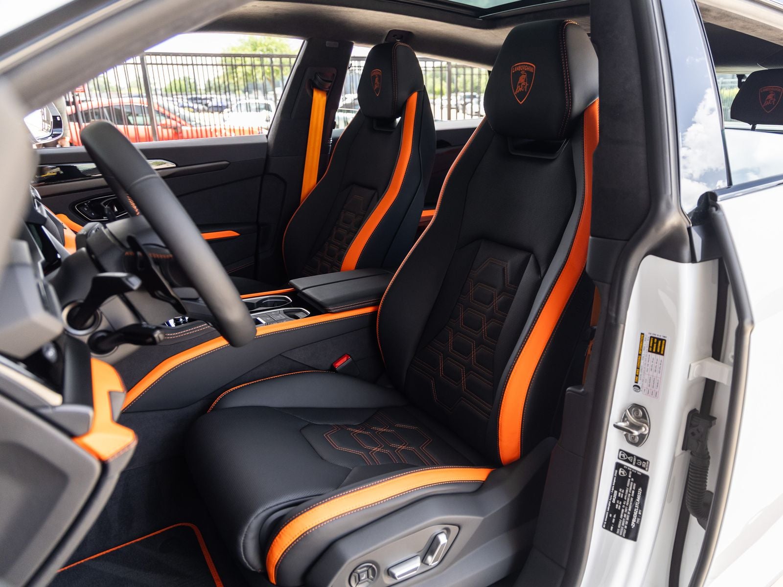2026 Lamborghini Urus SE
