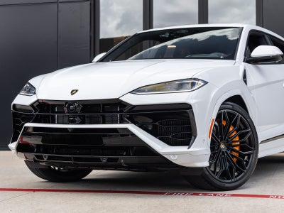 2026 Lamborghini Urus SE