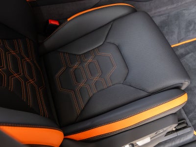 2026 Lamborghini Urus SE