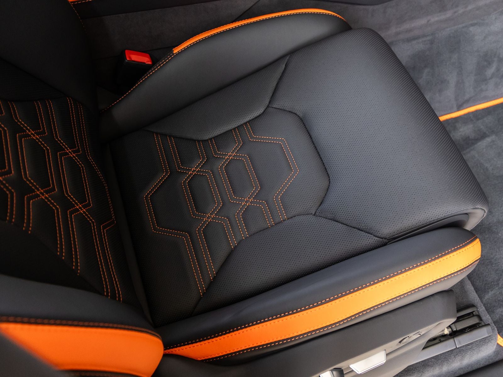 2026 Lamborghini Urus SE