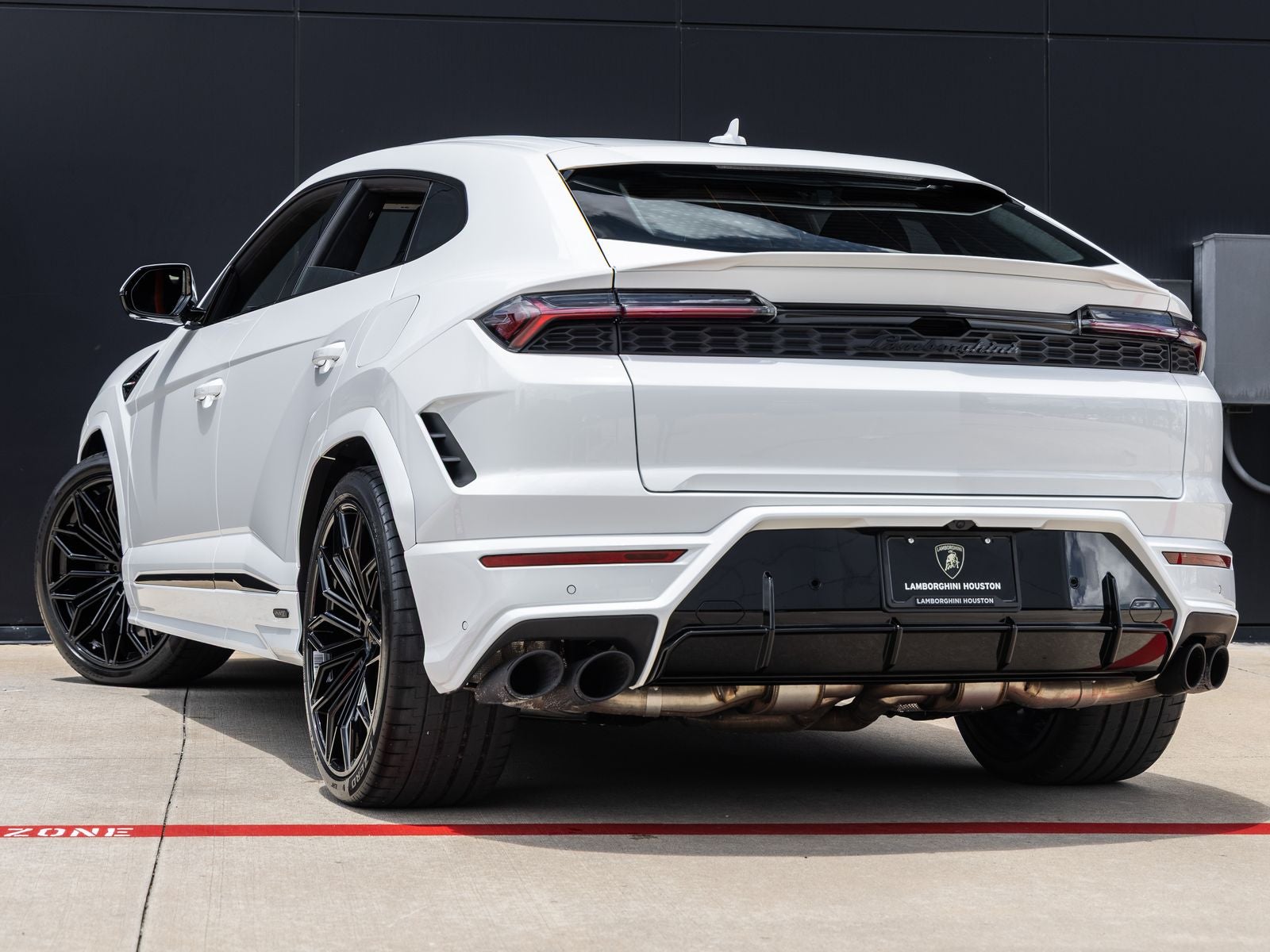 2026 Lamborghini Urus SE