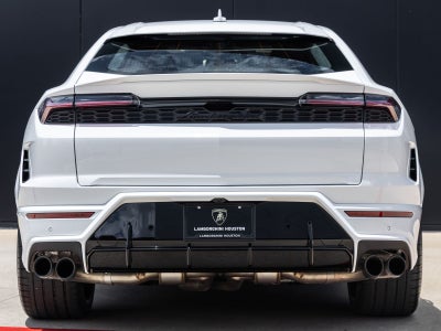 2026 Lamborghini Urus SE