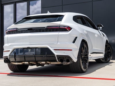 2026 Lamborghini Urus SE