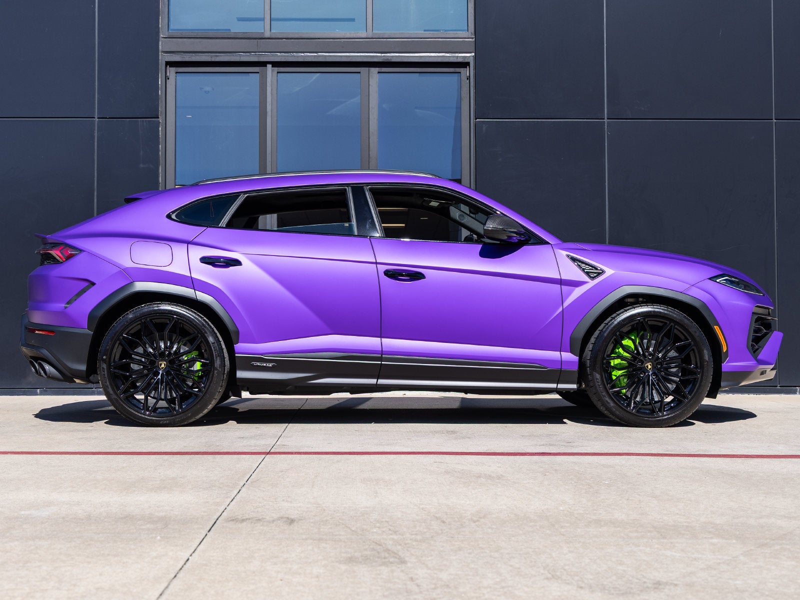 2025 Lamborghini Urus SE
