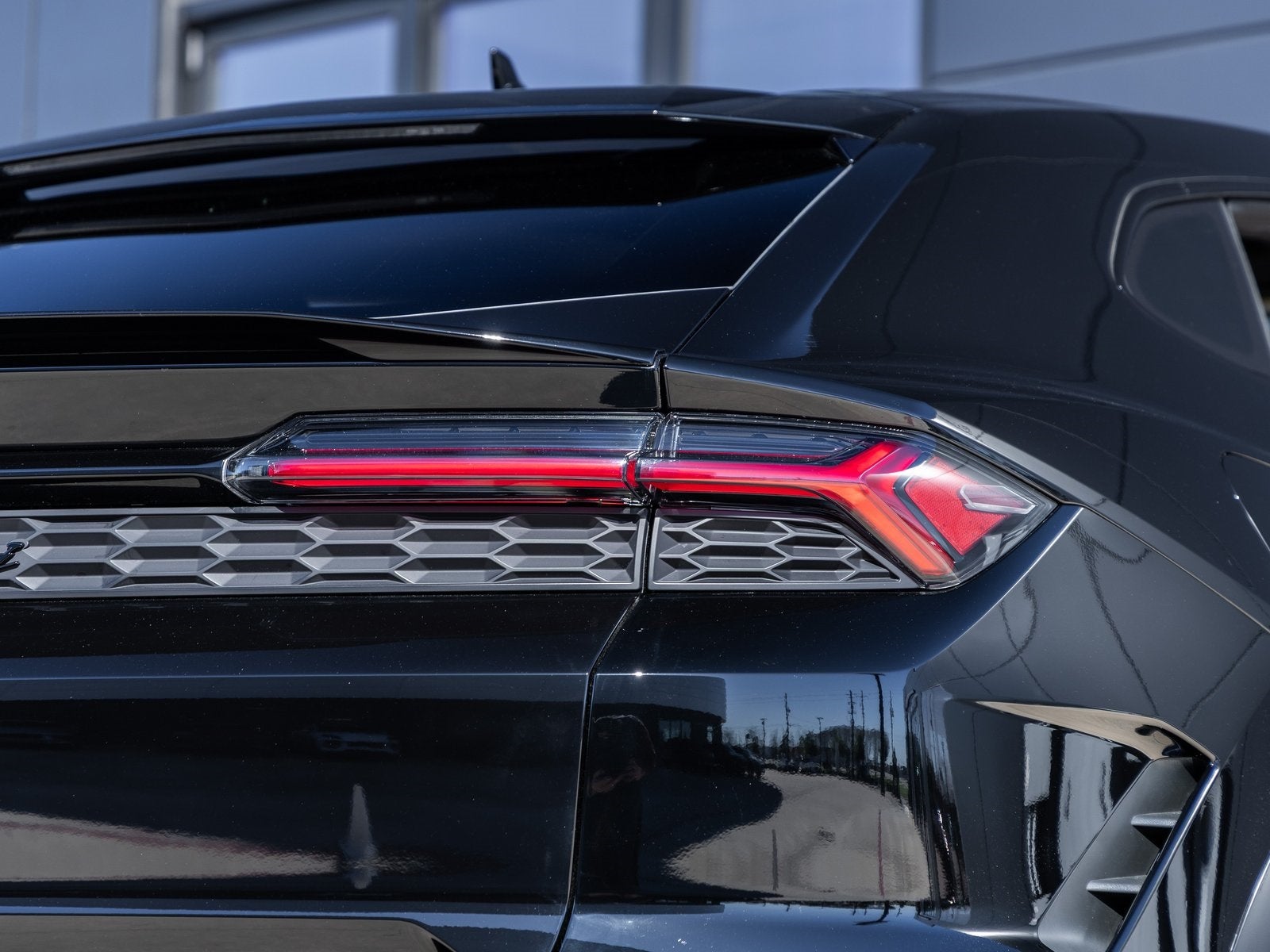 2026 Lamborghini Urus SE