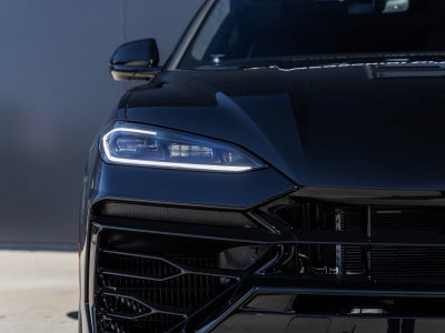 2026 Lamborghini Urus SE