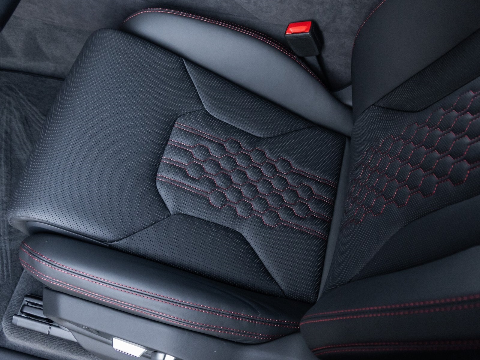 2026 Lamborghini Urus SE