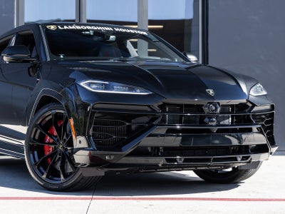 2026 Lamborghini Urus SE