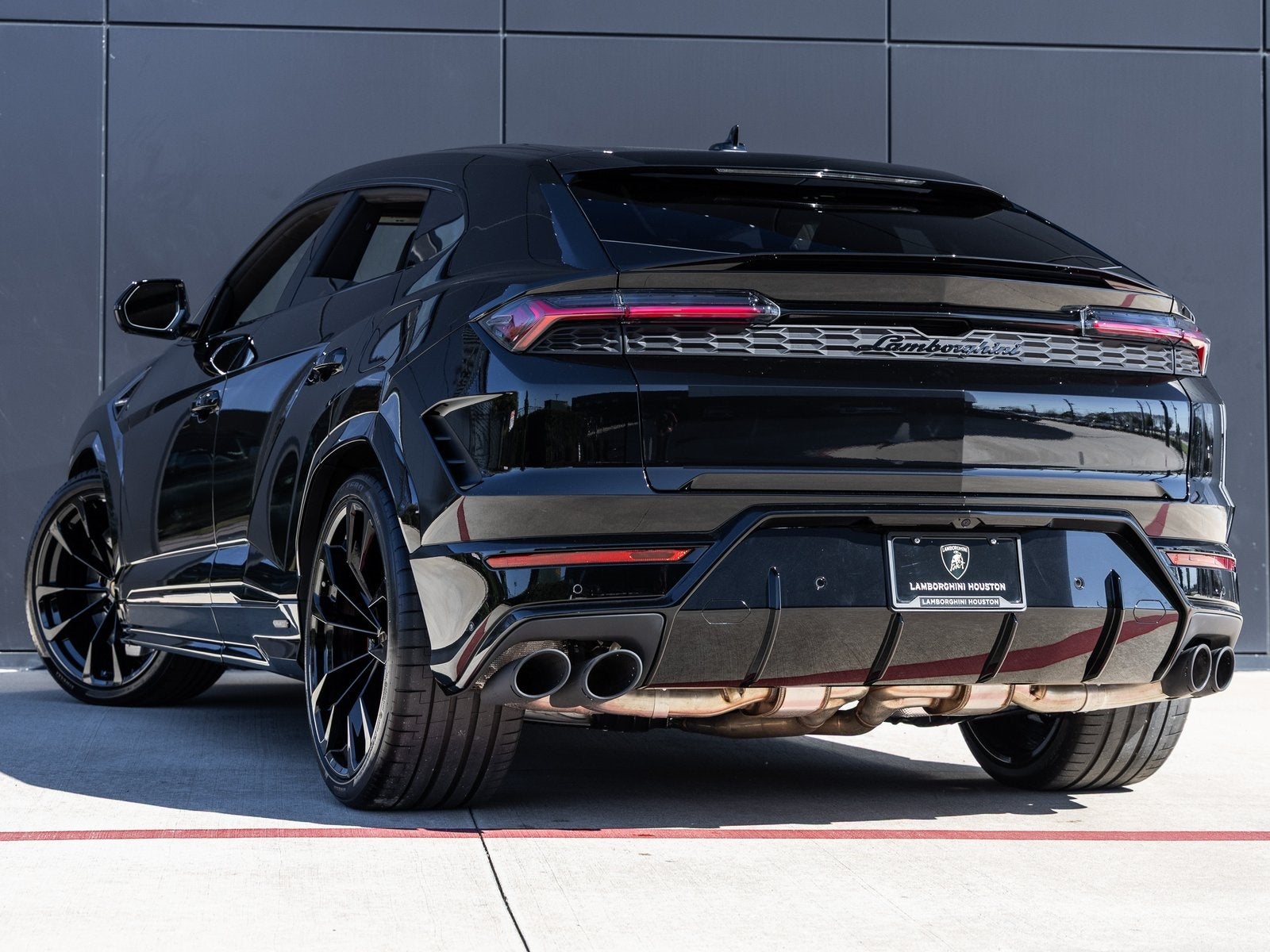 2026 Lamborghini Urus SE
