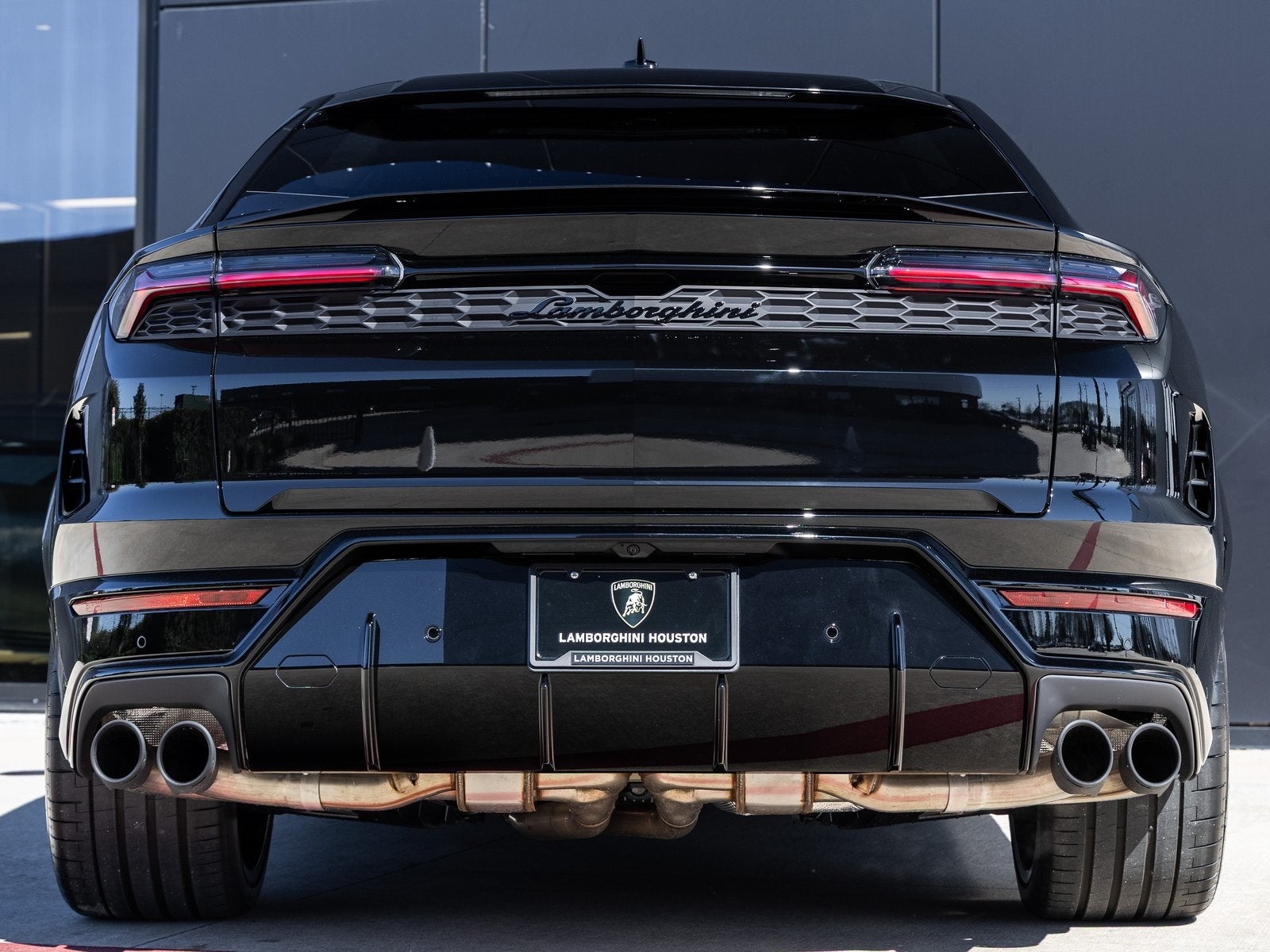 2026 Lamborghini Urus SE